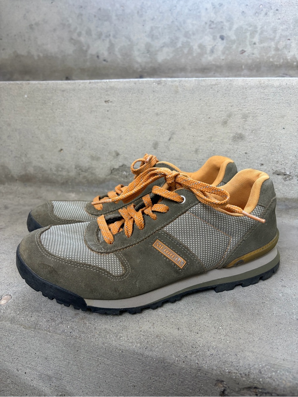 Merrell Solo Origins Burnt Olive Hiking Shoe Women’s 8.5